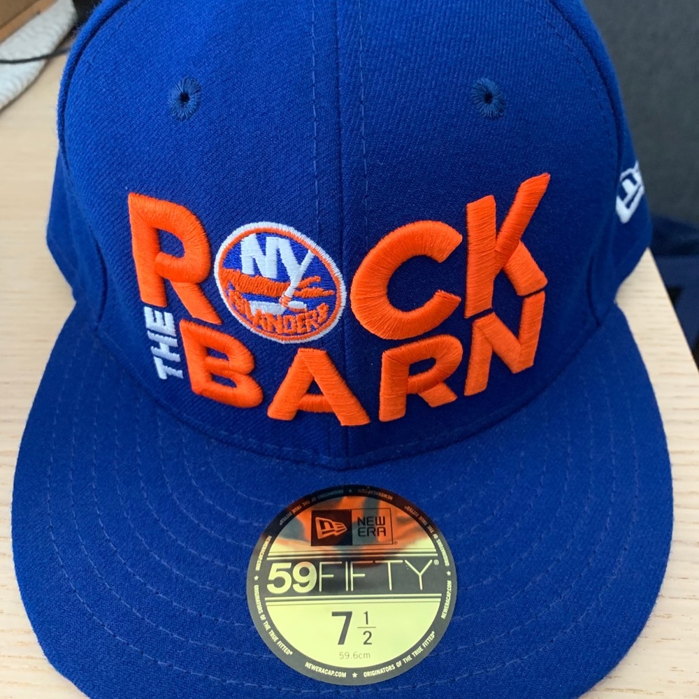 New Era NY Islanders ROCK THE BARN Exclusive 5950
